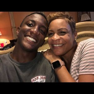 Meet your Posher, Dr  stephanie v